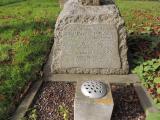 image of grave number 764861